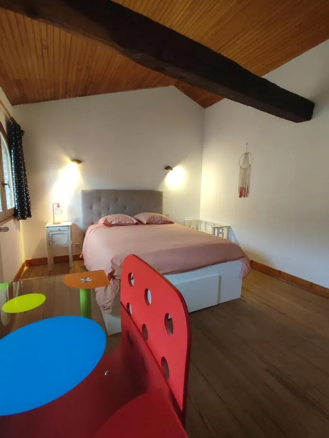 Duplex 70 M2 Balcon Coeur Historique Cahors Apartment
