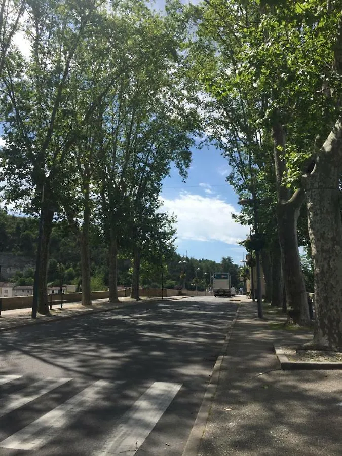 Duplex 70 M2 Balcon Coeur Historique Cahors Apartment
